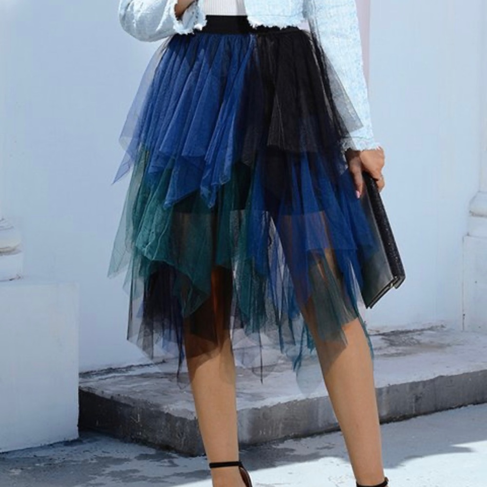 Elegant Multicolor Layered Tulle Skirt